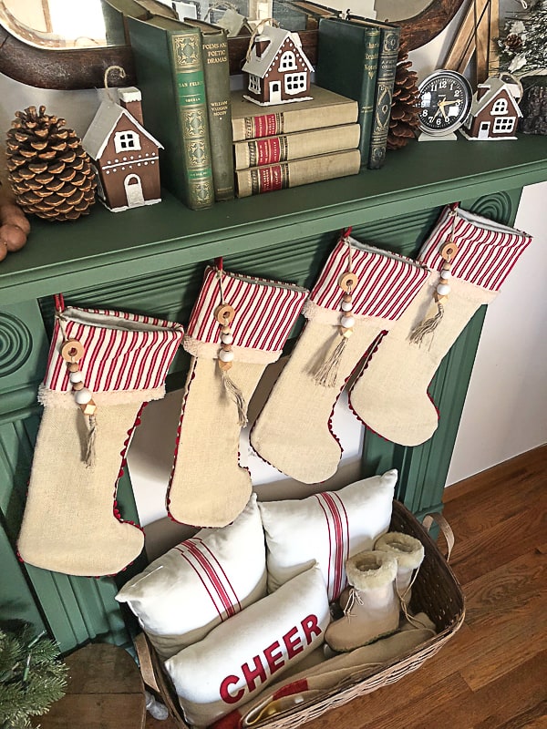 If you are looking for simple Christmas home decor ideas, click over to find our Christmas home tour packed full of easy ways to decorate for the holidays.