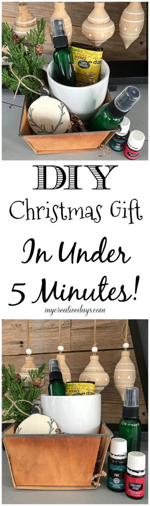 Looking for an easy, homemade Christmas gift for everyone on your list? Click over and see how to make this DIY Christmas gift in under 5 minutes!