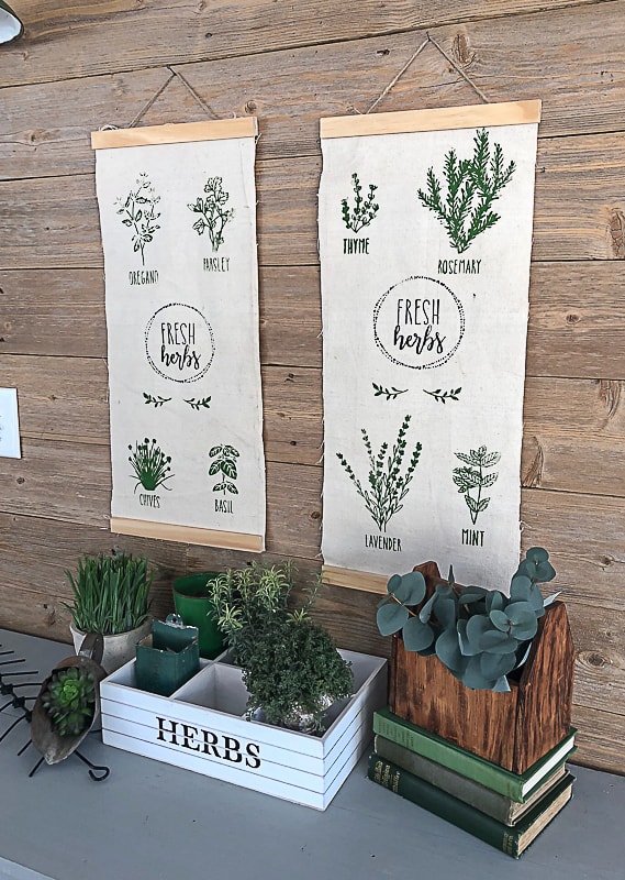 Love botanical prints, but don't want to spend a lot of money for them? This DIY Botanical Herb Wall Hanging gives you the look without the hefty price tag.