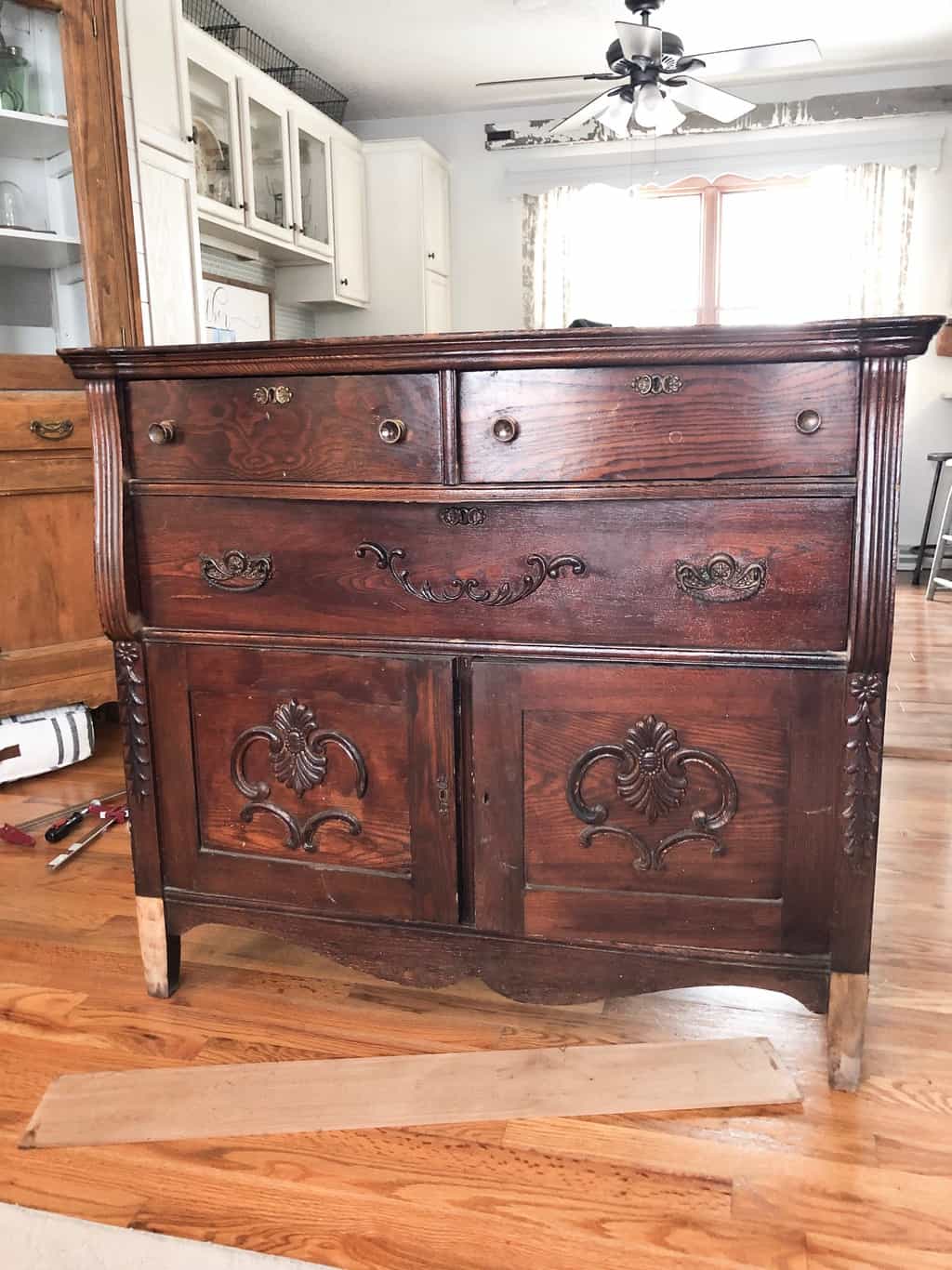 If you are looking for a beautiful blue dresser, click over to see how to DIY an old dresser into a glazed blue dresser beauty!