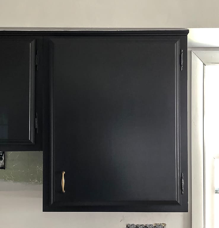 Black Cabinet Hardware In Flip Kitchen