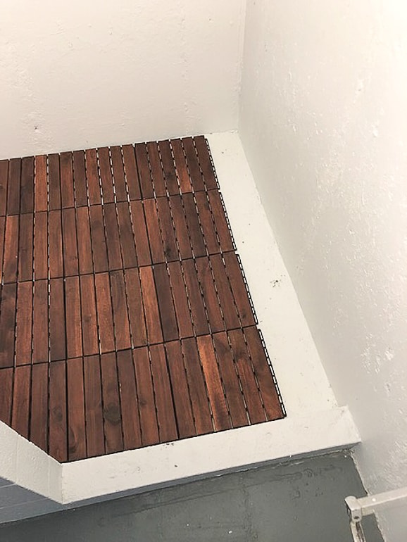 If you are looking for an inexpensive option for waterproof flooring, this post will show you how we laid a wood, waterproof flooring for the flip house shower for under $40.