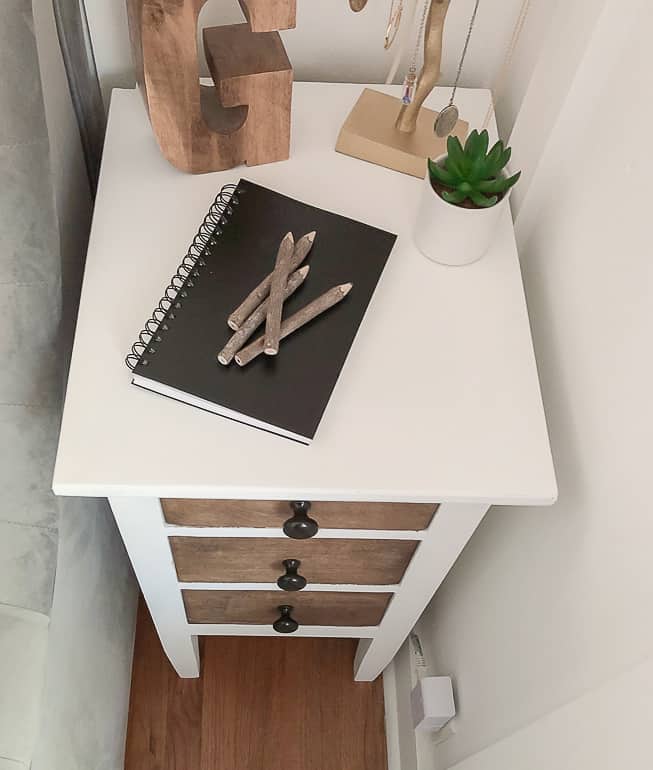 If you are making over a bedroom and don't want to spend a lot of money, this DIY nightstand makeover is a great way to get the look you want for less.