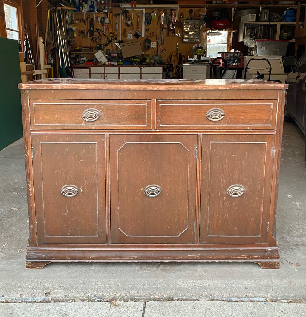 DIY vintage buffet makeover - The step by step tutorial to renovating an old buffet into a beautiful and versatile piece of furniture every home can use. 