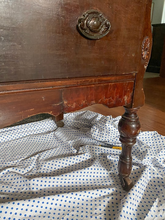 This Green Painted Dresser Makeover combines a beautiful paint color and furniture wax to create a custom piece in a few, short steps.