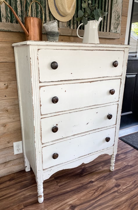 Dresser makeovers do not have to be hard, expensive or take a lot of time. This easy dresser makeover was completed in no time only using sand paper!
