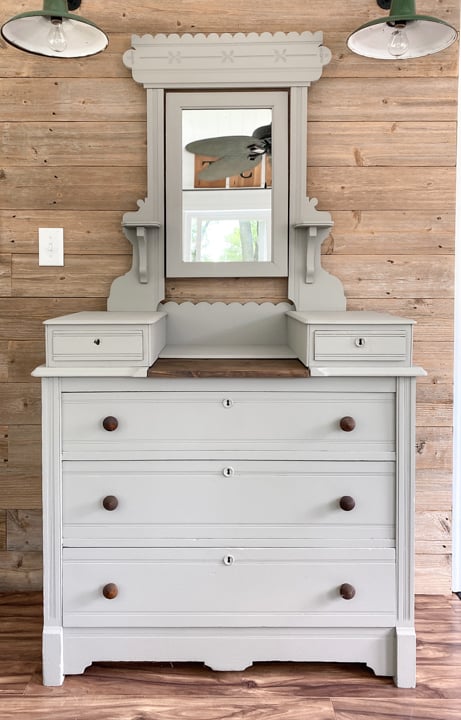 This French Linen dresser makeover is a great example of what painting a piece of furniture can do to breathe new life into a piece that needs a little TLC.