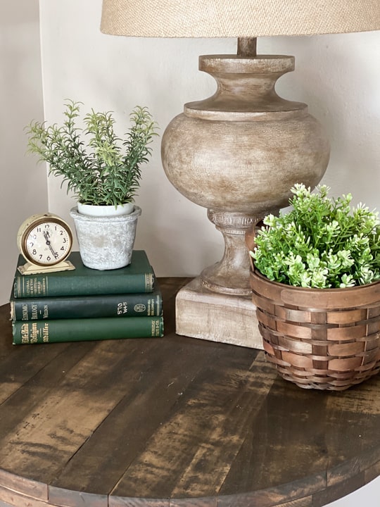 With only a few supplies and a few steps, this round side table makeover was complete! It has been a great addition to our living room.