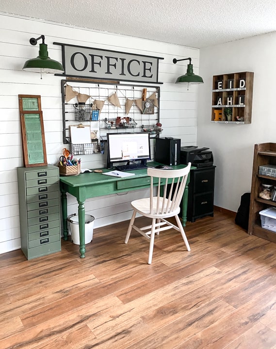 We just installed the easiest Laminate Flooring In My Home Office that we have ever installed before AND it looks amazing too!