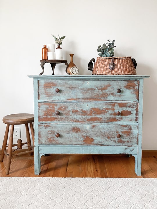 This Vintage Blue Dresser Makeover was done with some chalk mineral paint, a sander and a product to deepen the blue color.