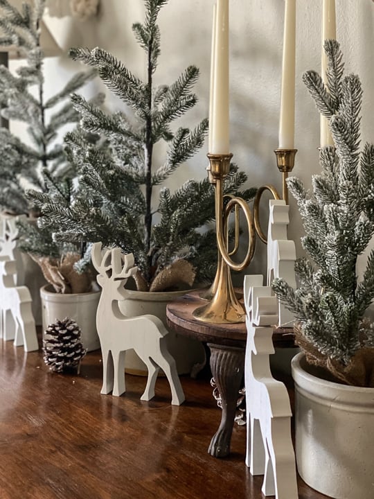 Decorating for the holidays is so much fun and adding simple Christmas decor to our home is just what I needed this season.