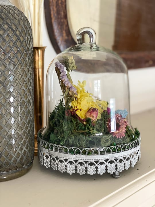 This DIY Anthropologie dupe is a customizable way to create the exact look of the floral cloche in minutes and for a lot less money. 