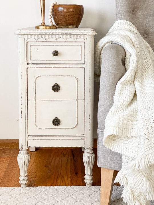 This DIY Painted And Glazed Side Table took a sad thrift store table and turned it into something that is pretty again in a few, short steps.