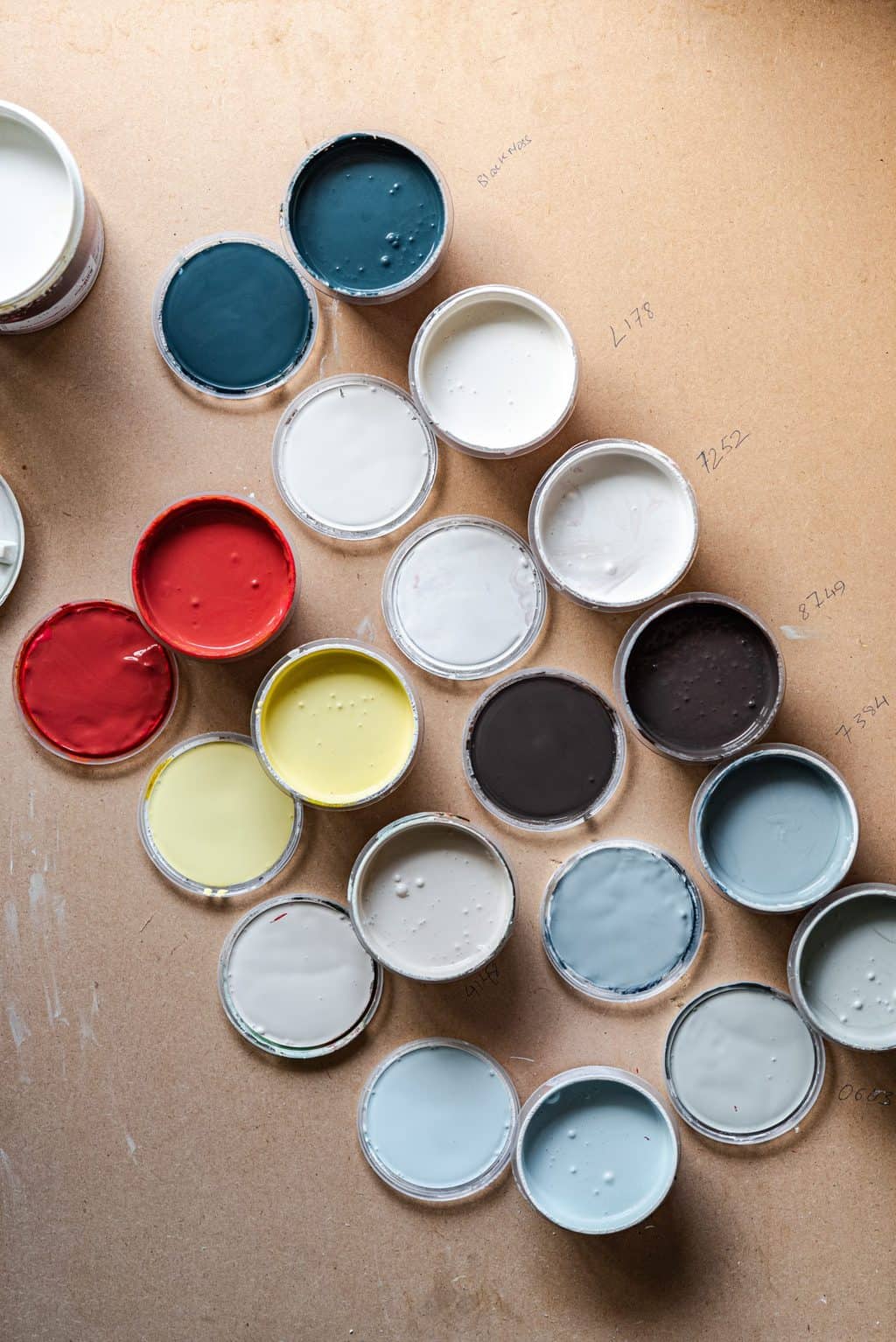 Picking the right paint color can be stressful, but I am sharing easy tips on How To Pick The Right Paint Color Every Time.