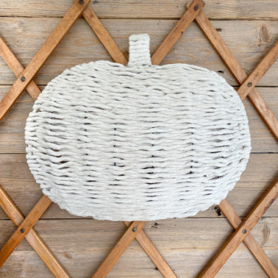 Chunky Knit Pumpkin DIY – Dollar Store Craft