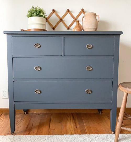 If you paint furniture and want to make the process easier, click over to see how to prime, paint, and topcoat with one product,