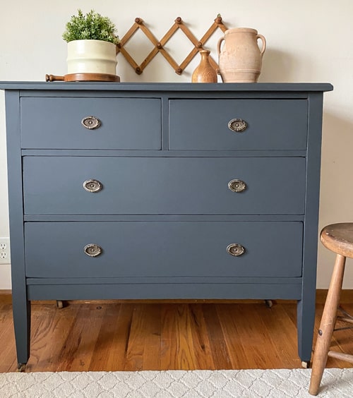 If you paint furniture and want to make the process easier, click over to see how to prime, paint, and topcoat with one product,