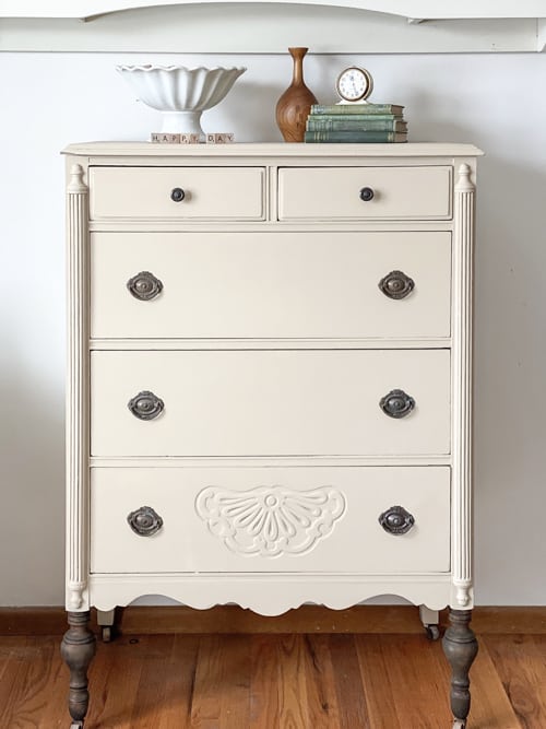 This Traditional Dresser Makeover turned an outdated dresser with mismatched hardware into a beautiful piece ready for years of use.