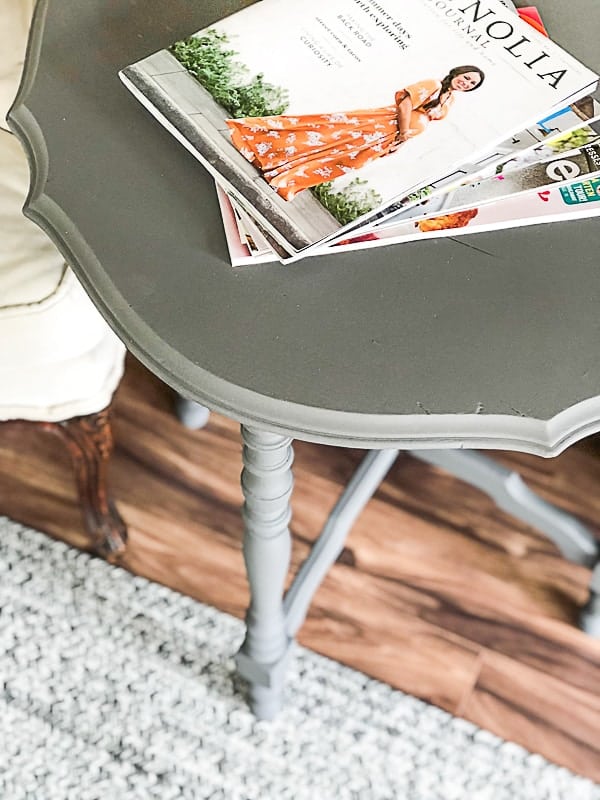 Gray is a beautiful color that comes in all shades and tones. These gray furniture makeovers are sure to inspire your next project.