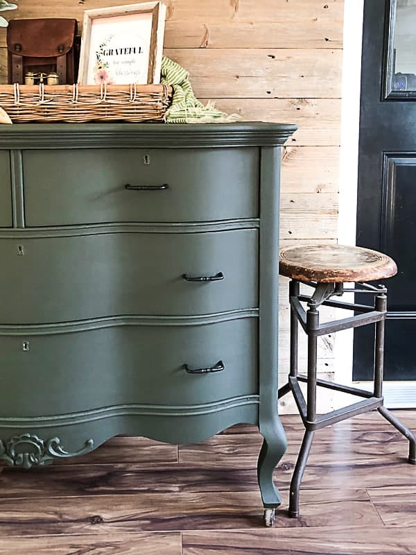 Green Furniture Makeovers My Creative, Colorful Wood Dresser