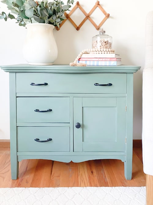 This DIY Commode Makeover is a great example of how easy some furniture makeovers can be by cleaning, painting, and glazing.