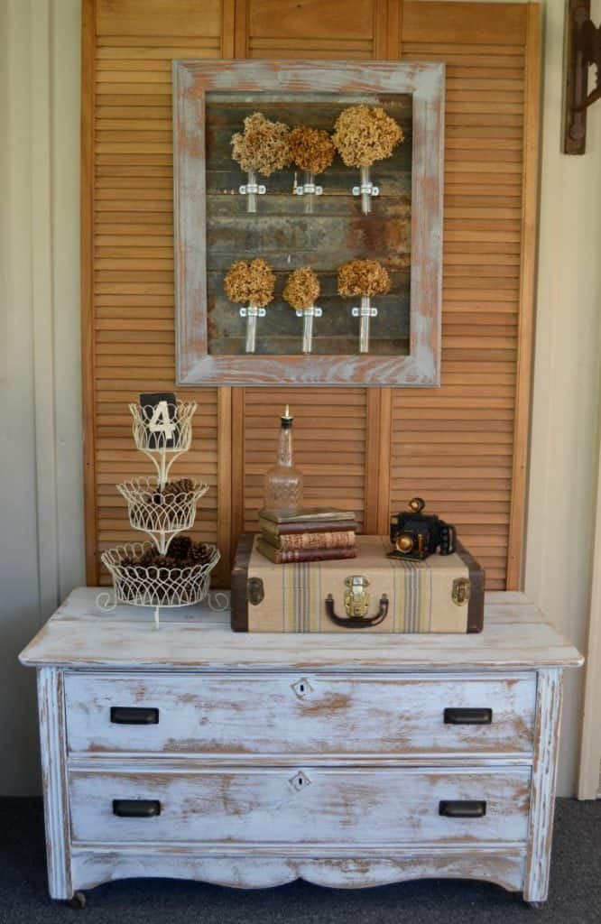 These small chest of drawers makeovers can be done by beginners and seasoned flippers. They are easy ideas to inspire your next project.