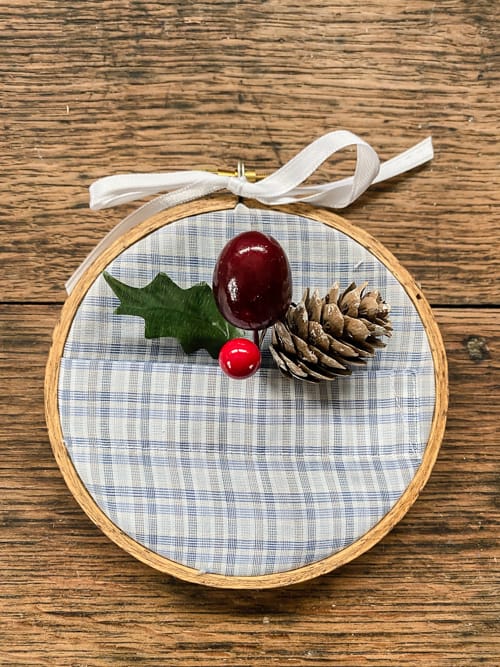 This DIY Sentimental Ornament is a great way to create a memento out of something that reminds you of a loved one who has passed. 