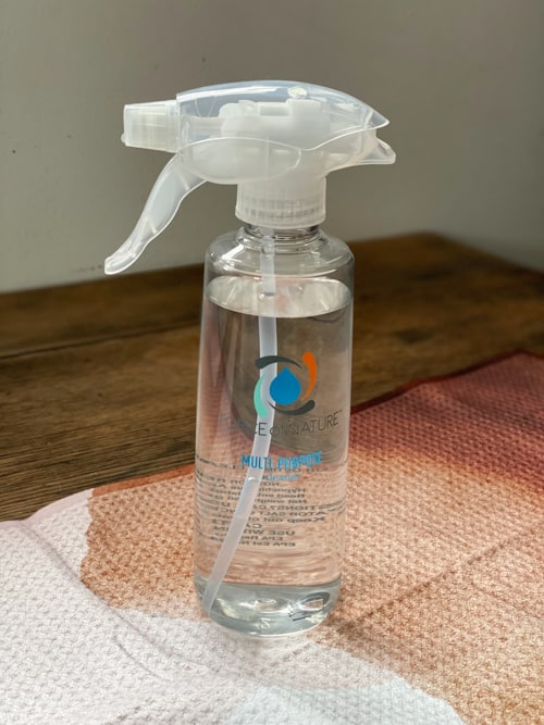 Looking for a cleaner that is safe to use in your home? This is the best non-toxic all-purpose cleaner that works in every room in your home!