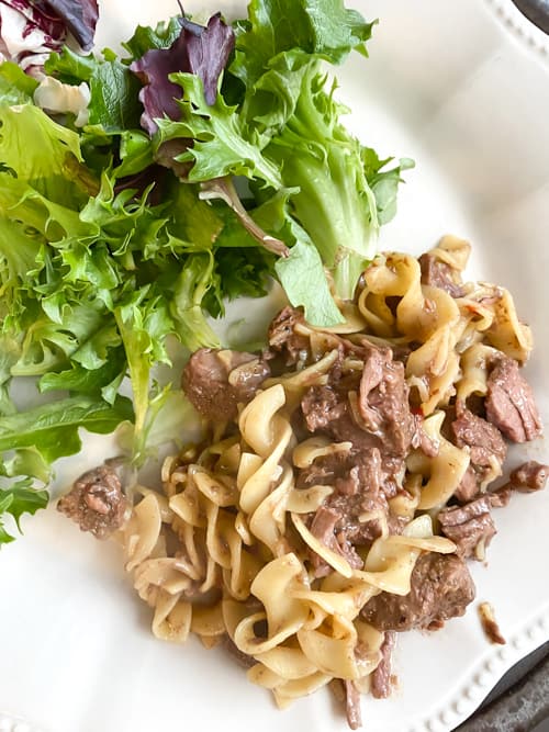 Looking for an easy meal your entire family will love? This 5 Ingredient Beef and Noodles In The Slow Cooker is a meal to prepare any night.