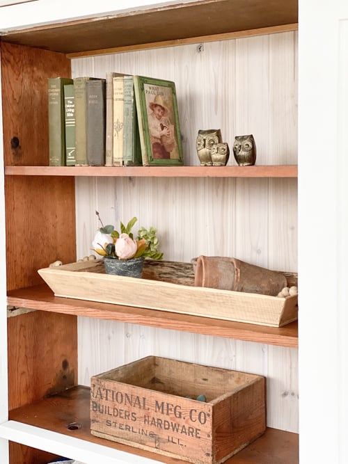 Revamp an old hutch with this DIY farmhouse hutch makeover! Learn the step-by-step tutorial it took to make this hutch beautiful again.
