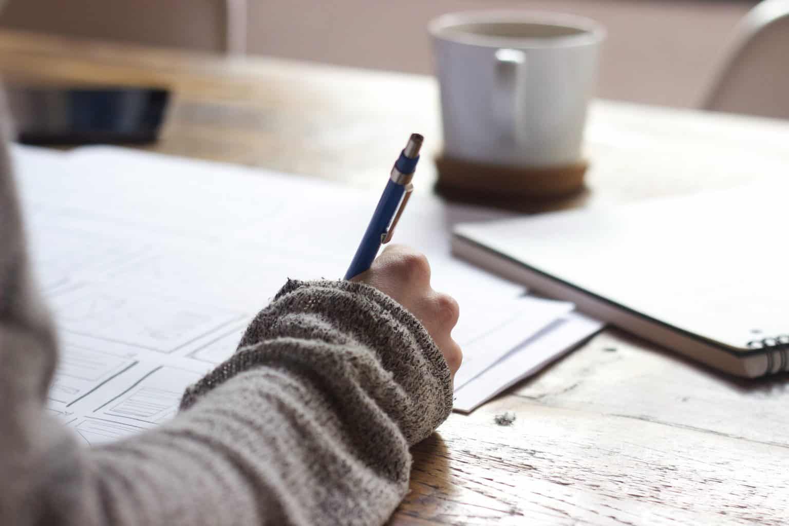 Looking to turn your passion for flipping into profit? The benefits of taking a furniture flipping course will make the journey much easier.