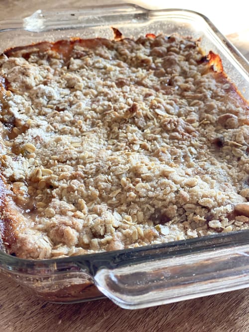 Indulge in the sweet and tangy flavors of rhubarb with this rhubarb crisp recipe. This dessert will impress your family and friends.
