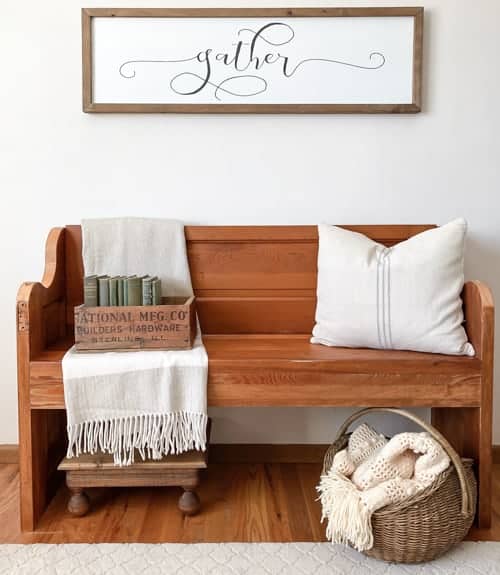 If you have an old door, you can create a bench. This DIY bench tutorial will show you how old doors can become benches in a few steps. 