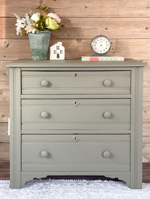 Unleash your creativity and transform old dressers into stunning wonders with the Best Paint Colors for Dressers.