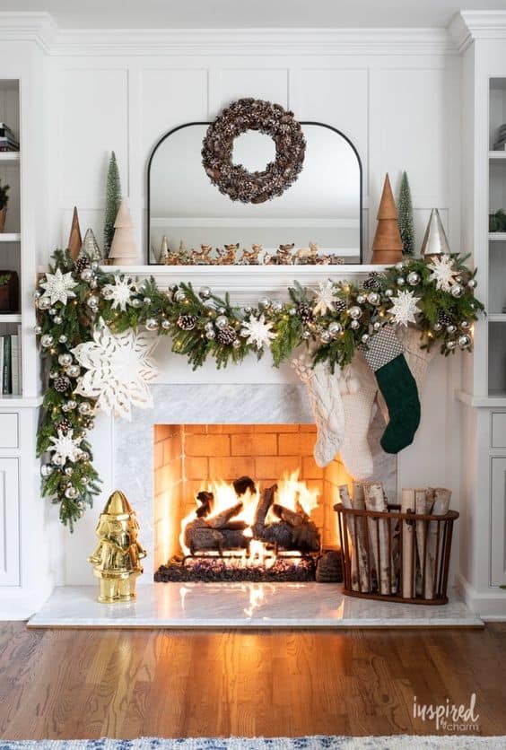 Top 10 Christmas mantels to inspire you to transform your mantel into a festive masterpiece. From timeless elegance to whimsical wonderlands.