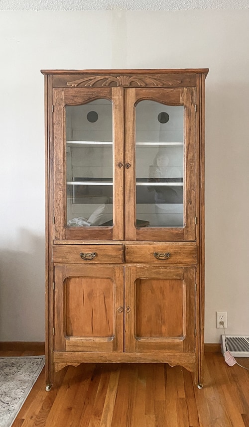 Easy DIY Hutch Makeover in our living room to spruce up an already beautiful piece to make it even better in a few, simple steps.