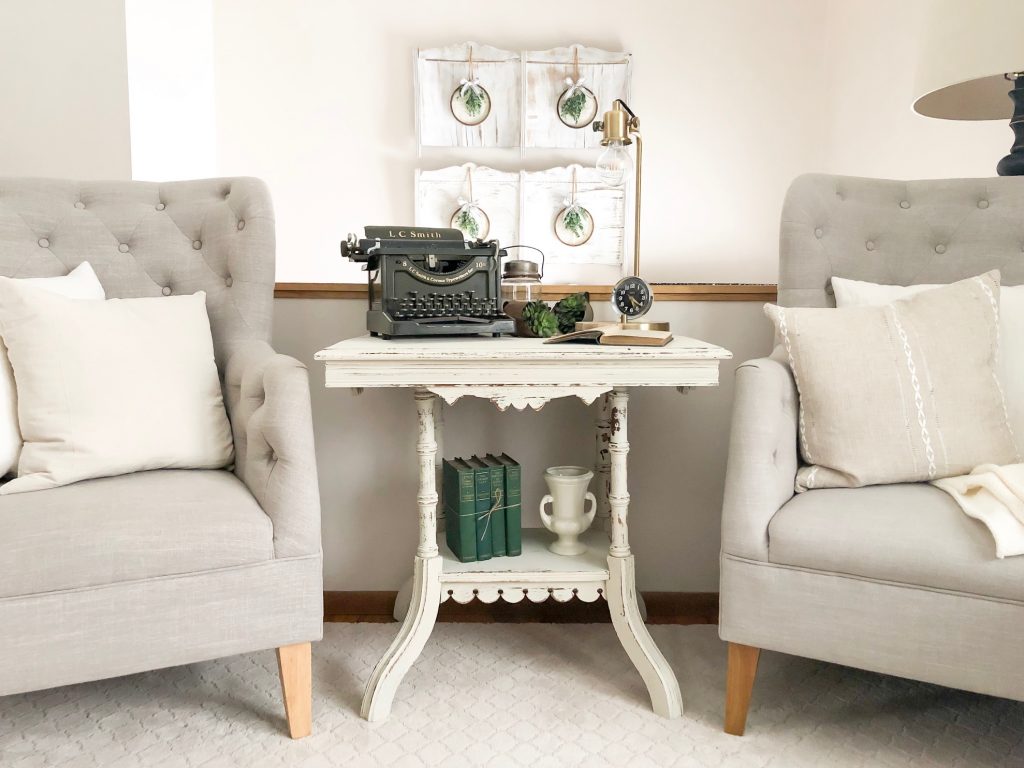 Revitalize your living space with 10 end table makeovers! From chic transformations to creative upcycling ideas, discover inspiration for your next DIY project.