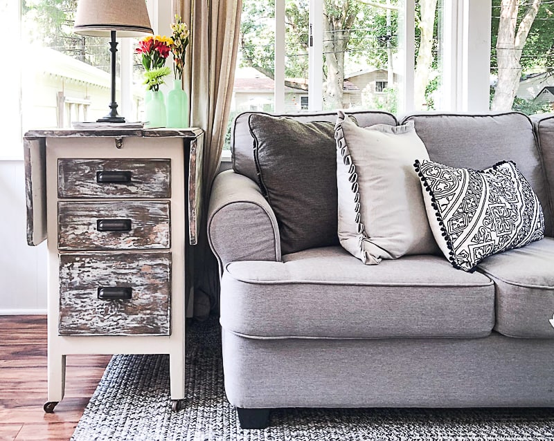 Revitalize your living space with 10 end table makeovers! From chic transformations to creative upcycling ideas, discover inspiration for your next DIY project.