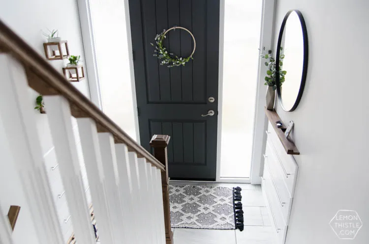 Discover how to transform your split foyer entryway with our expertly curated list of the '10 Best Split Foyer Entry Makeovers.' From practical tips to stylish ideas, unlock the secrets to creating an inviting entrance that sets the tone for your home. Get inspired and elevate your entry decor today!