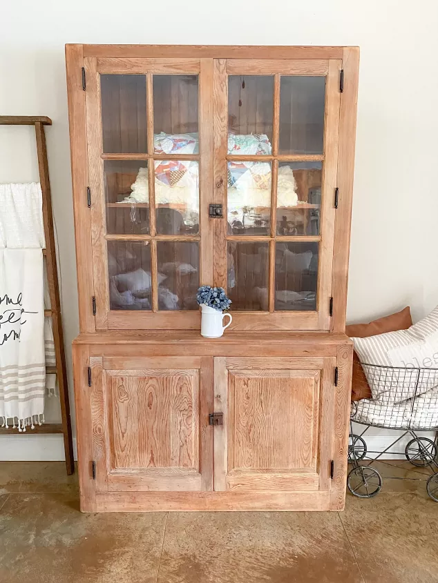 Discover 10 Best Hutch Makeovers Without Paint! From decoupage to staining, there are many ways to give a hutch a fresh look without using paint.