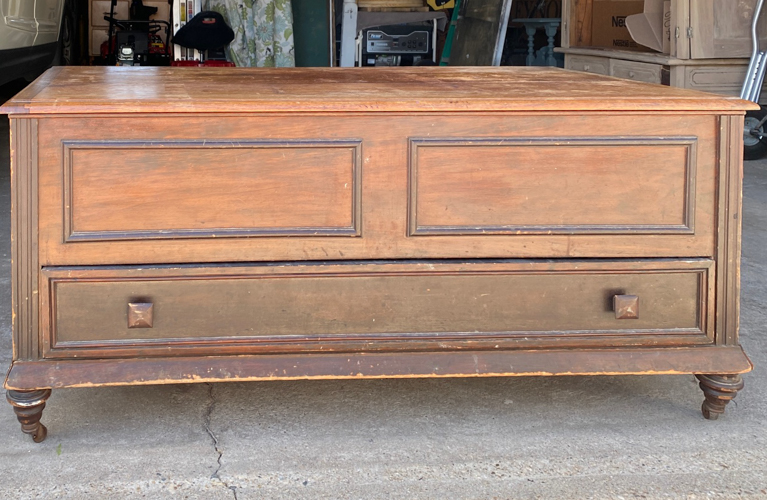 An Antique Coffee Table Makeover tutorial that will show you how to transform an old piece with sanding, painting, and staining for a stunning transformation.