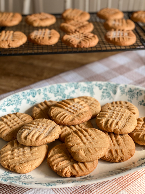 Classic Peanut Butter Cookie Recipe
