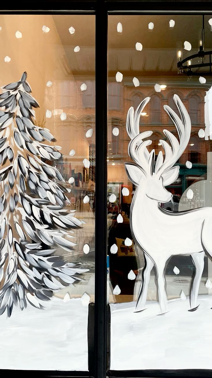 Looking for Christmas window painting ideas? Discover 10 festive designs for your home, from snowflakes to Santa. Easy, budget-friendly tips for holiday decor!