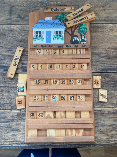 Transform a thrift store find into a festive DIY thrifted advent calendar! This budget-friendly upcycling project is perfect for a creative Christmas countdown.