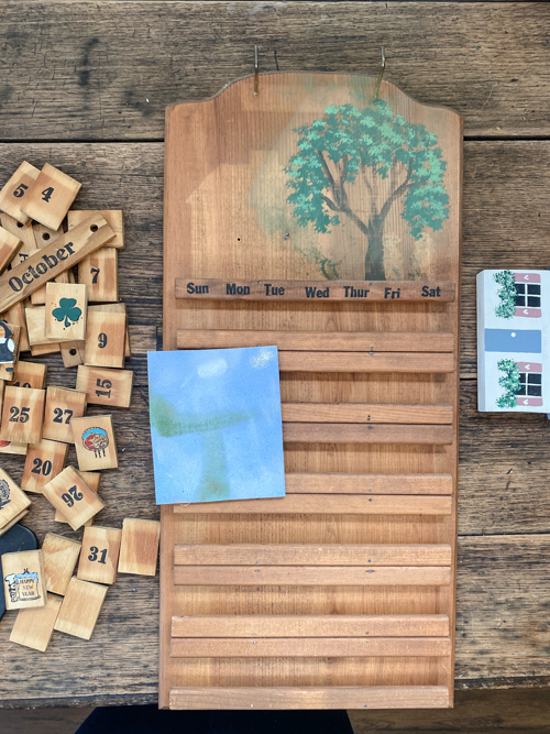 Transform a thrift store find into a festive DIY thrifted advent calendar! This budget-friendly upcycling project is perfect for a creative Christmas countdown.