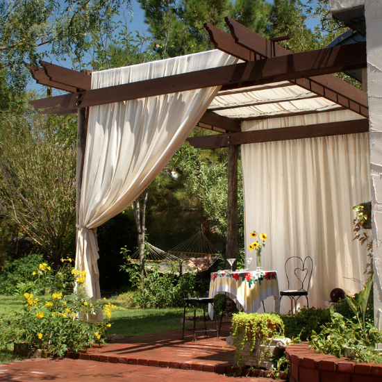 Discover low cost outdoor privacy ideas to create a secluded, stylish outdoor space. From DIY screens to plants, find budget-friendly ways to add privacy today!