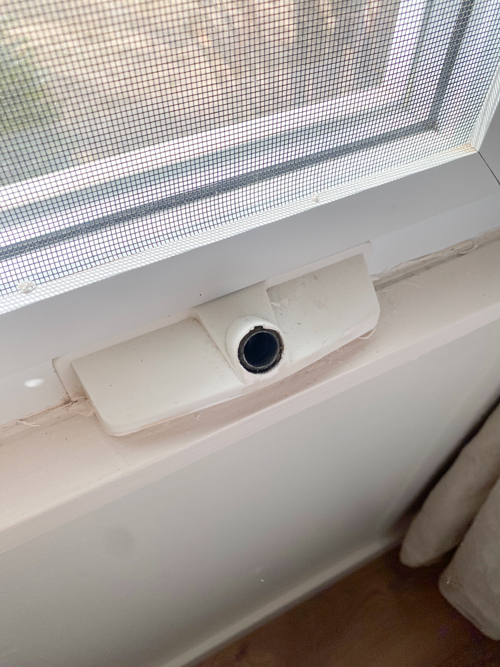 Learn how to fix broken cranks with this Crank Window Handle Repair psot. Follow our easy guide to replace parts without replacing your entire window.
