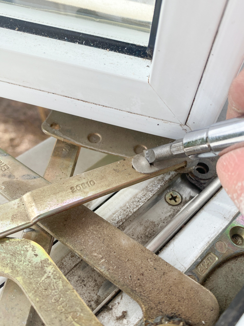 Learn how to fix broken cranks with this Crank Window Handle Repair psot. Follow our easy guide to replace parts without replacing your entire window.