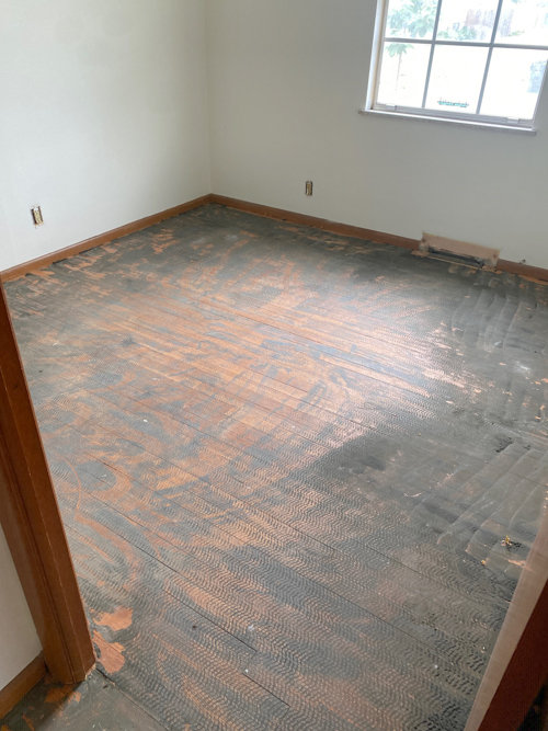 Cost to pull up carpet and refinish hardwood floors, what to expect, questions to ask, and why it’s a smart investment for flips, rentals, or resale.