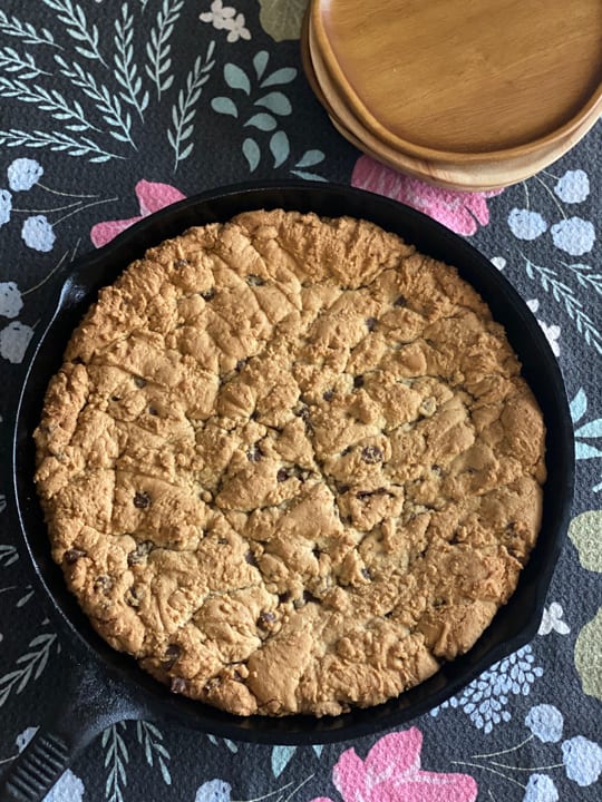 Warm up your kitchen with these Easy Fall Recipes the whole family will love. Cozy flavors and simple ingredients make every meal feel like autumn.